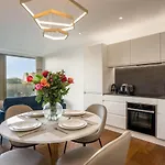 The Gallery At Ryedale House Apartment York